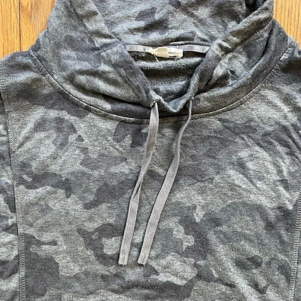 Slouchy camo sweatshirt - Picture 3 of 4